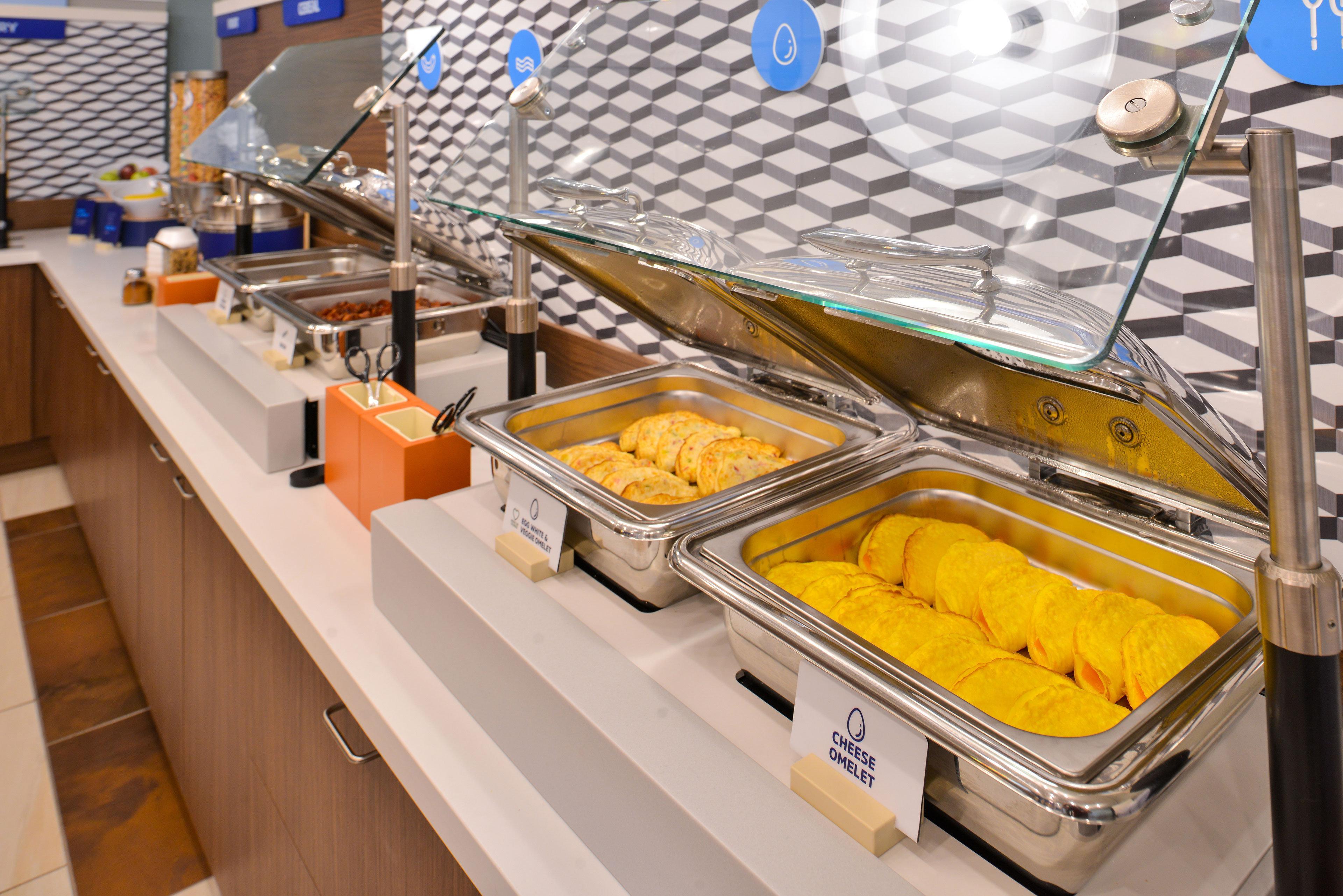 Holiday Inn Express And Suites Madison Central By Ihg Esterno foto